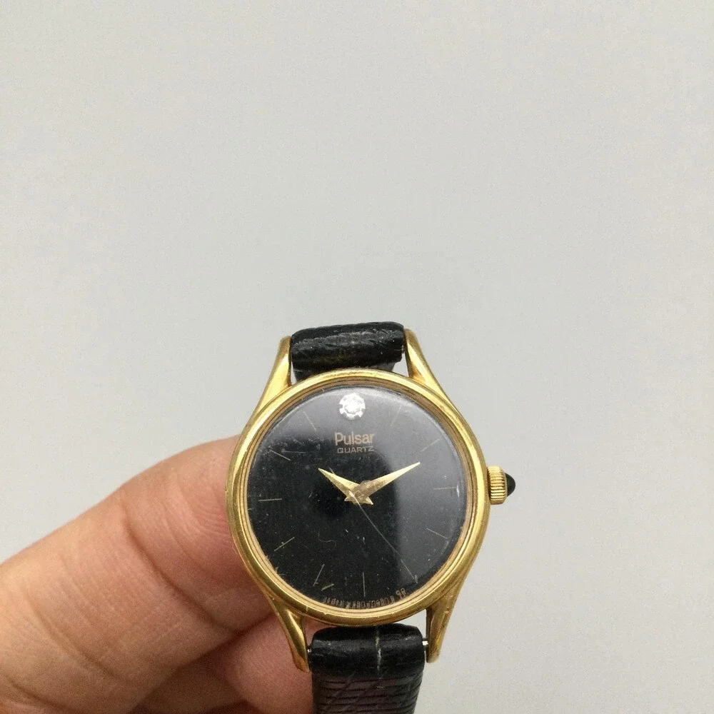 Pulsar Womens Watch 20mm Black Dial Gold Tone Diamond Y580-0019 New Battery